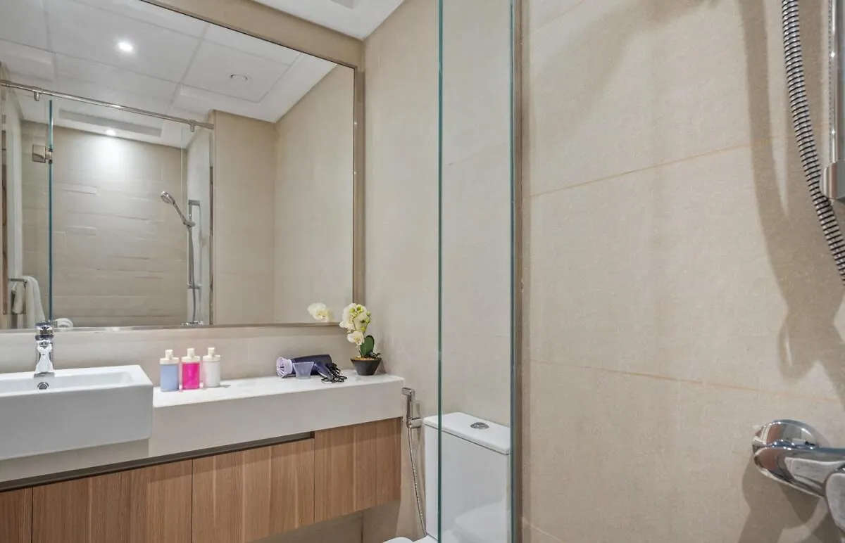 Studio W/ Burjkhalifaview In Riviera Near Downtown Dubai Apartment